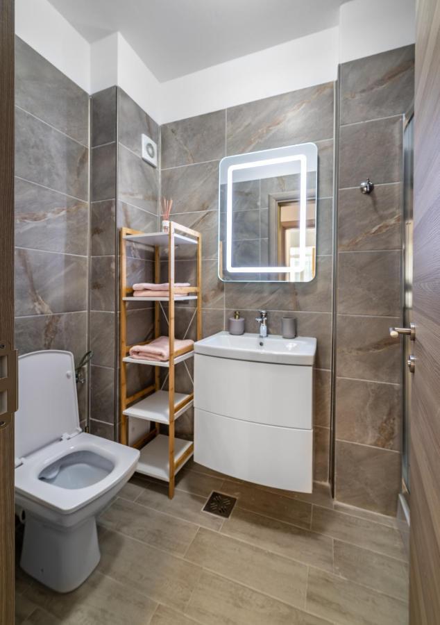 SNS Apartament in Alezzi Resort Mamaia Năvodari Esterno foto